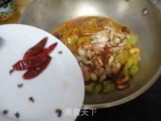 香莴笋烧蛙腿的做法步骤：10
