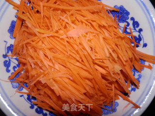 咧红罗卜的做法步骤：1
