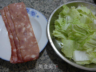 培根炒白菜的做法步骤：1