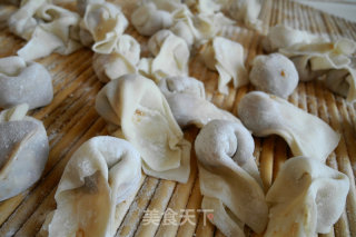 香菇猪肉馄饨的做法步骤：6