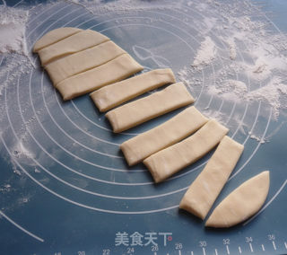 自制油条的做法步骤：4