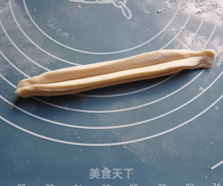 自制油条的做法步骤：6