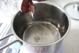 芝麻花生牛轧糖-水饴版的做法步骤：3