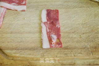 培根金针卷的做法步骤：1
