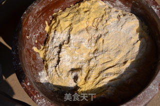 玉米团子的做法步骤：1