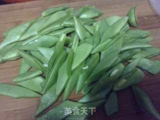 家常豆角培根意面的做法步骤：4