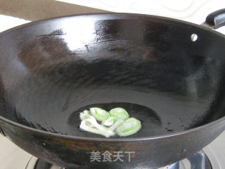 韭菜炒豆皮的做法步骤：6