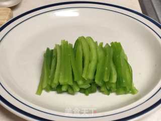 阳泉酒家青椒肉丝的做法步骤：4