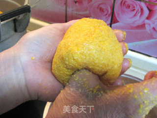 南瓜玉米面窝头的做法步骤：5