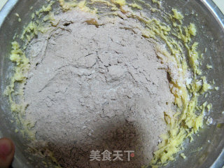 巧克力豆可可酥饼的做法步骤：3