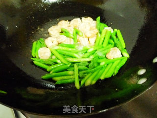 鲜虾芦笋意大利面的做法步骤：13