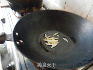 清炒西芹百合的做法步骤：3