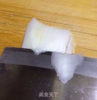 醋溜白菜的做法步骤：1