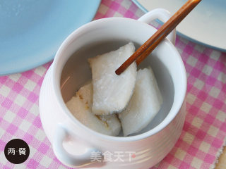 两餐厨房 | 迷你香辣鳕鱼盅的做法步骤：4