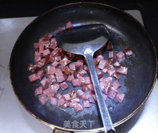 青豆香肠的做法步骤：3
