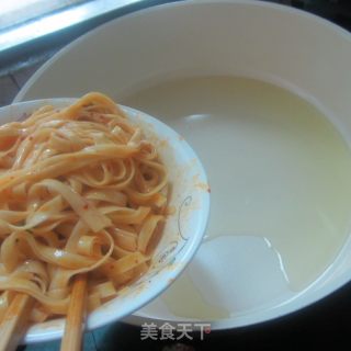 煎面条饼的做法步骤：4