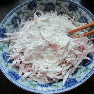 芋头丝煎饼的做法步骤：5