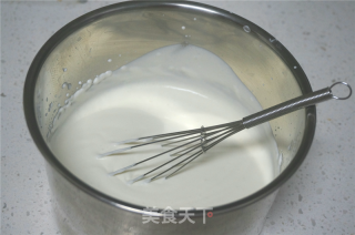 牛奶慕斯（爱在春天）的做法步骤：7
