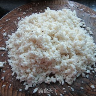 荸荠肉饼的做法步骤：3