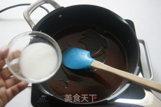 【菠萝咕噜肉】——男女老少追捧的经典粤菜的做法步骤：13
