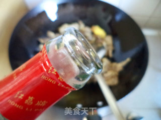 黑豆焖牛腩的做法步骤：4