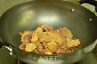 花菇炖鸡的做法步骤：6