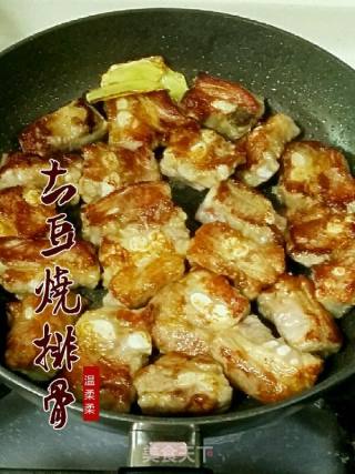 土豆烧排骨的做法步骤：2