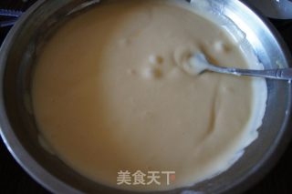 电饭煲版戚风蛋糕的做法步骤：9
