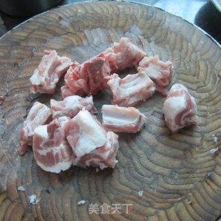 清水排骨汤---原汁原味的做法步骤：2