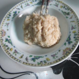 莴笋鱼泥饺子的做法步骤：3