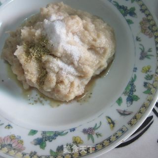 莴笋鱼泥饺子的做法步骤：4