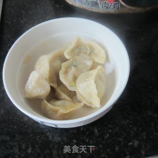 莴笋鱼泥饺子的做法步骤：13