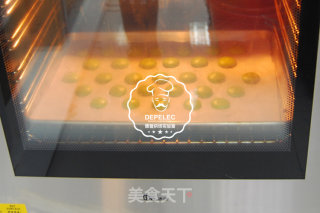 酥胸一般的马卡龙的做法步骤：6