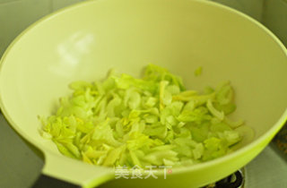 芹香牛肉的做法步骤：7