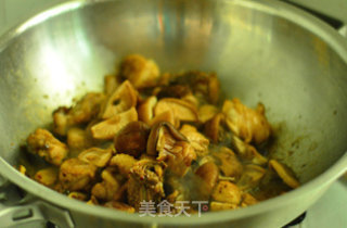 香菇炖鸡的做法步骤：10