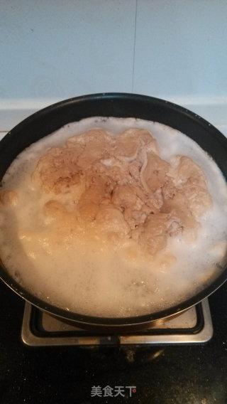 牛腩红烧蔬菜的做法步骤：2