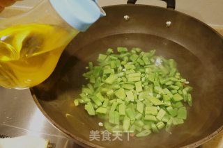 榄菜肉碎四季豆的做法步骤：4