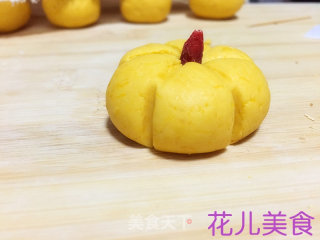 年夜饭必备的南瓜小饼的做法步骤：9