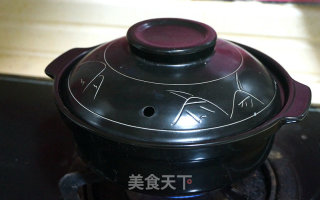 砂锅土豆火腿肠的做法步骤：12