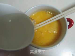 金瓜海参蛋羹的做法步骤：5