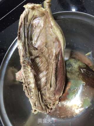 咸鸭的做法步骤：1