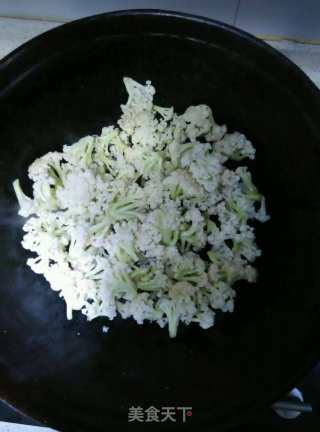 番茄鸡蛋花菜的做法步骤：2