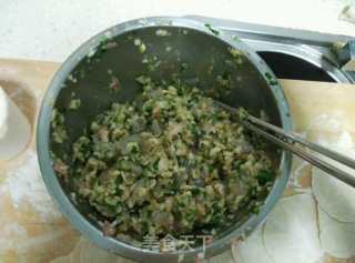 猪肉鲜虾白菜饺子的做法步骤：3