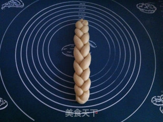 奶香辫子面包的做法步骤：8