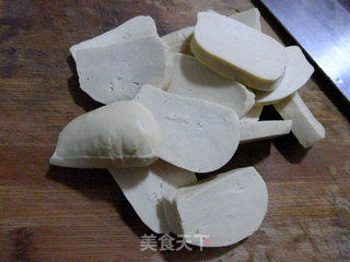 黑木耳水笋烧小素鸡的做法步骤：3