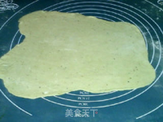 豆渣芝麻脆片的做法步骤：5