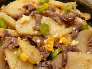 咸蛋牛肉炒糕  我♥年糕3的做法步骤：8