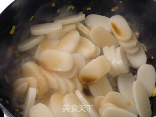 蚝油腊味炒年糕 我♥年糕5的做法步骤：5