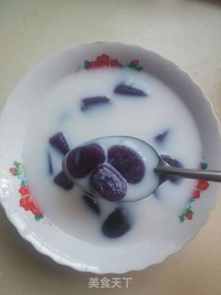椰奶紫薯芋圆的做法步骤：9