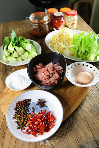 麻辣鲜香的水煮肉片的做法步骤：1